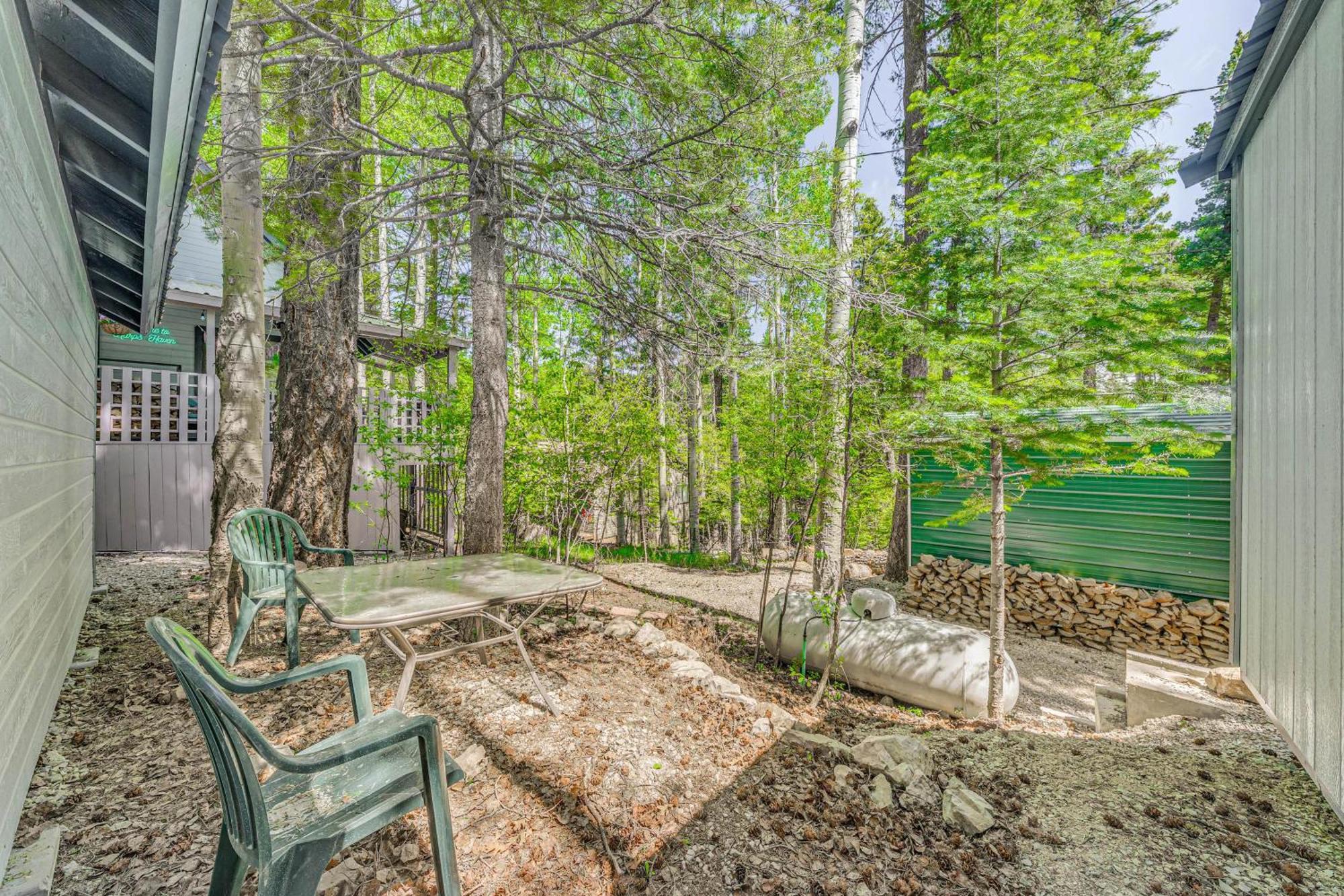 Quaint Cloudcroft Cabin With Stunning Forest Views! Kültér fotó